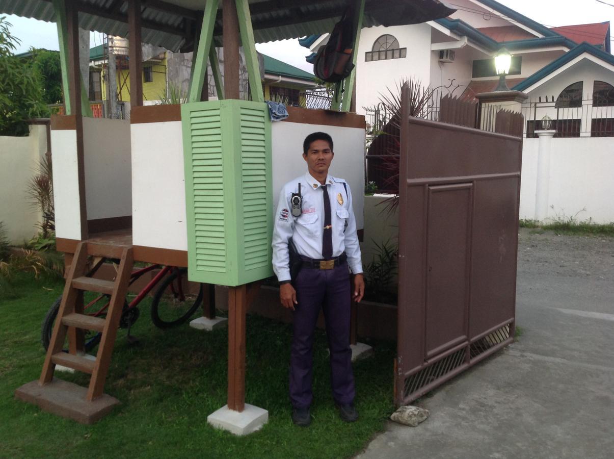 Danel Pensionne House Tacloban Eksteriør billede