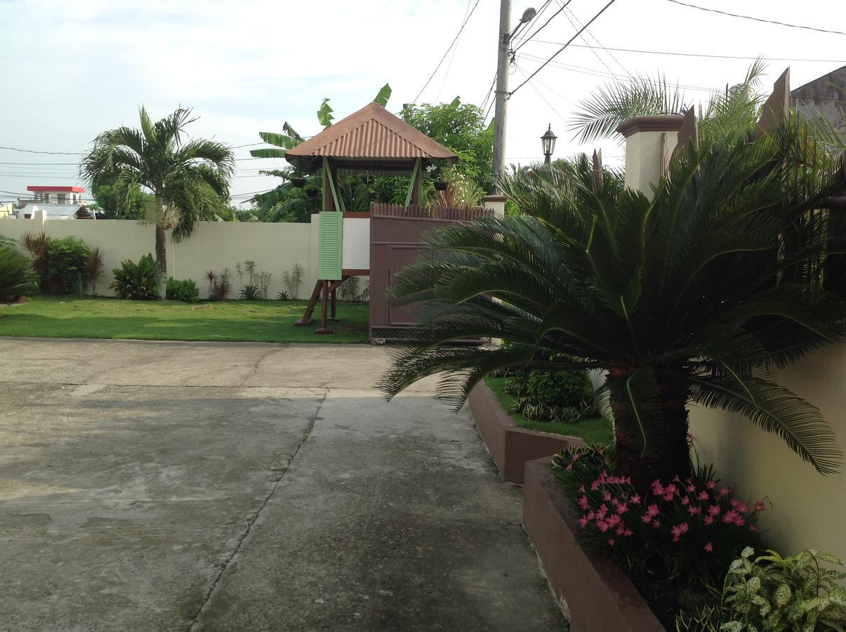 Danel Pensionne House Tacloban Eksteriør billede